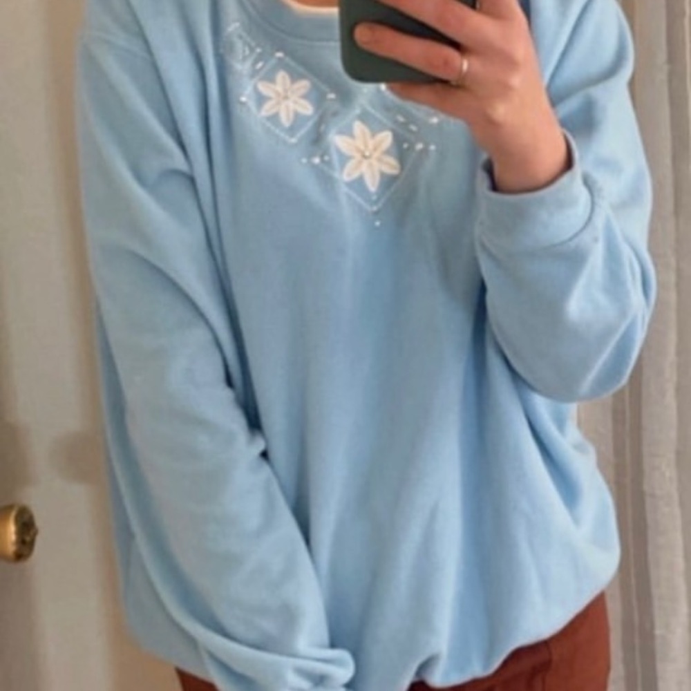 Vintage crewneck